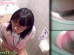 Asian Babes Filmed Peeing